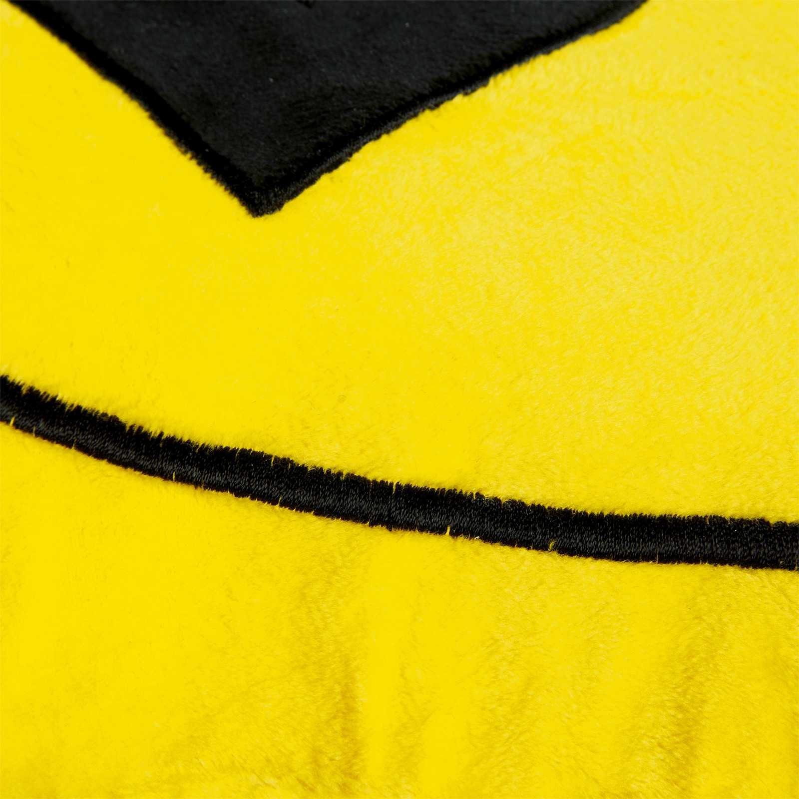 Detailansicht des BVB Kissen (rund) mit weichem, schwarzgelbem Stoff und sichtbaren schwarzen Ziernähten.