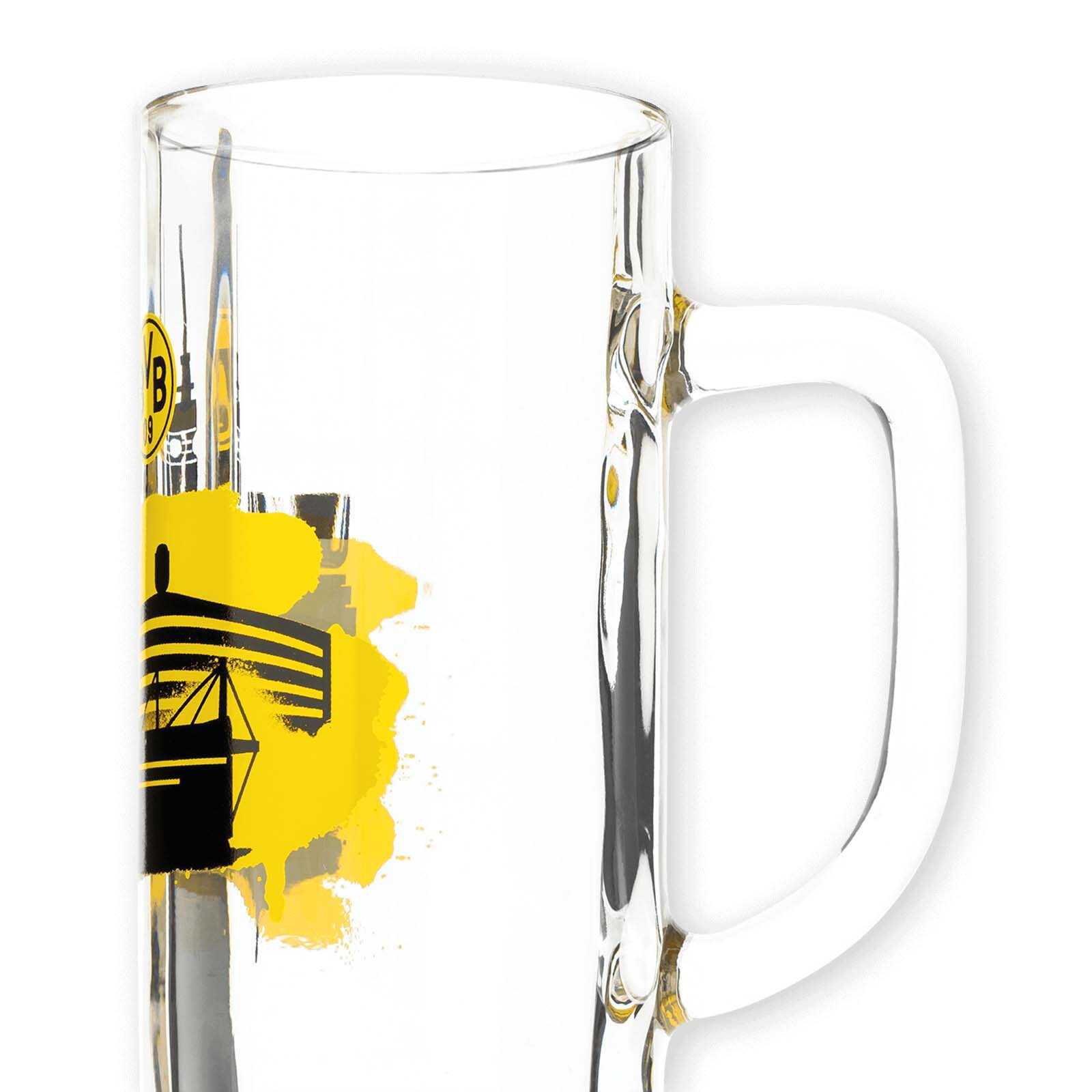 Seitenansicht des BVB Bierglas Skyline (0,5l) mit schwarzgelber Skyline von Dortmund und SIGNAL IDUNA PARK sowie BVB-Emblem als Motiv.