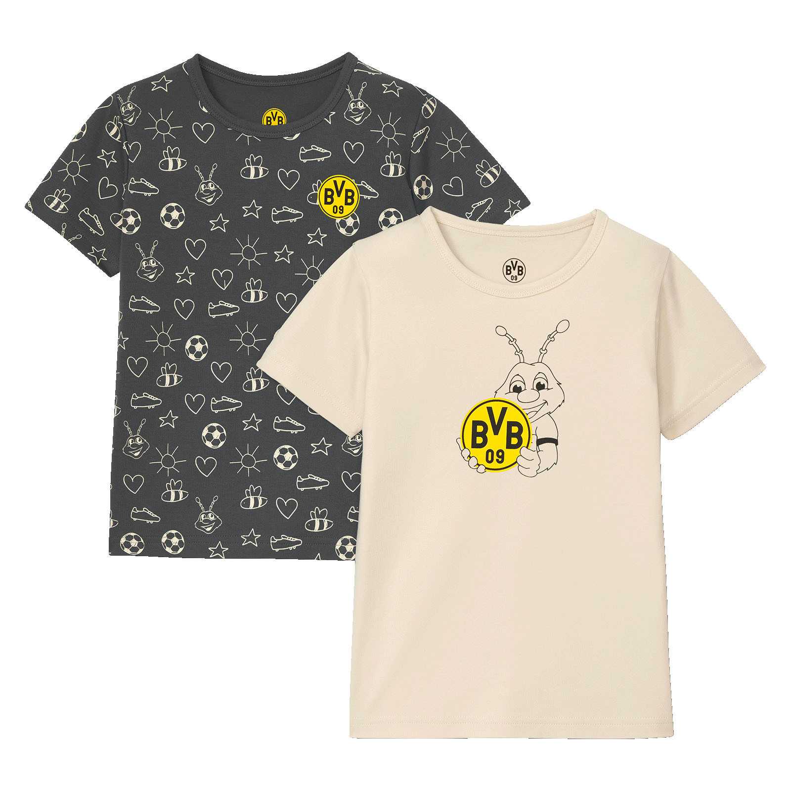 Vorderansicht des BVB Print T-Shirt-Set Baby mit zwei T-Shirts; ein schwarzgelbes Shirt mit Allover-Print und BVB-Emblem, ein cremefarbenes Shirt mit EMMA und BVB-Emblem.