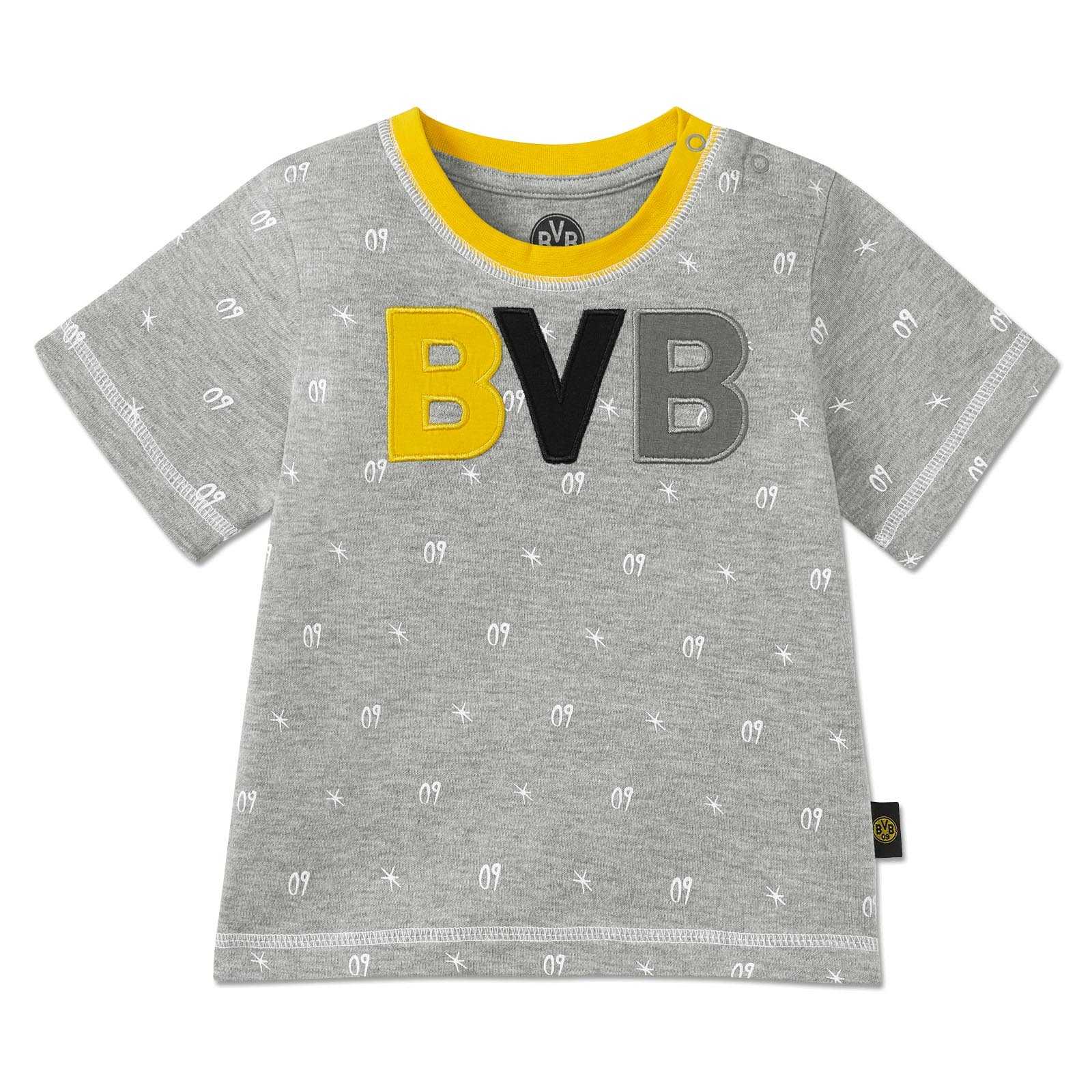 Vorderansicht des grauen BVB T-Shirt Kleinkinder mit gelbem Kragen, großem BVB-Schriftzug vorn und kleinem BVB-Emblem am Etikett.