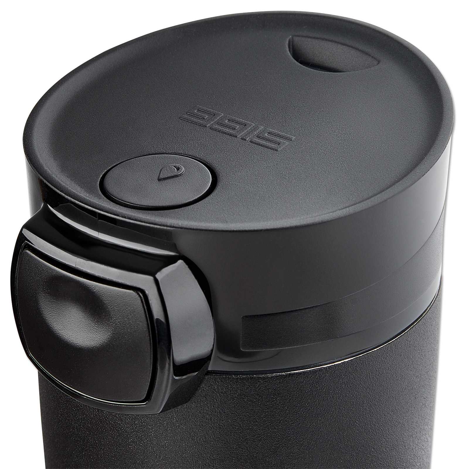 Detailansicht des BVB SIGG Kaffeebechers to go 0,27l in Schwarz mit sichtbarem SIGG-Logo auf dem Deckel.