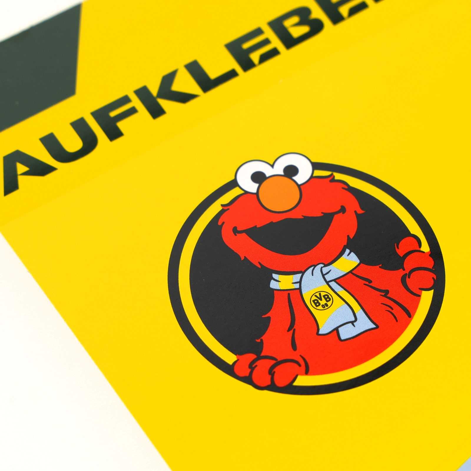 Detailaufnahme des Elmo-Aufklebers.