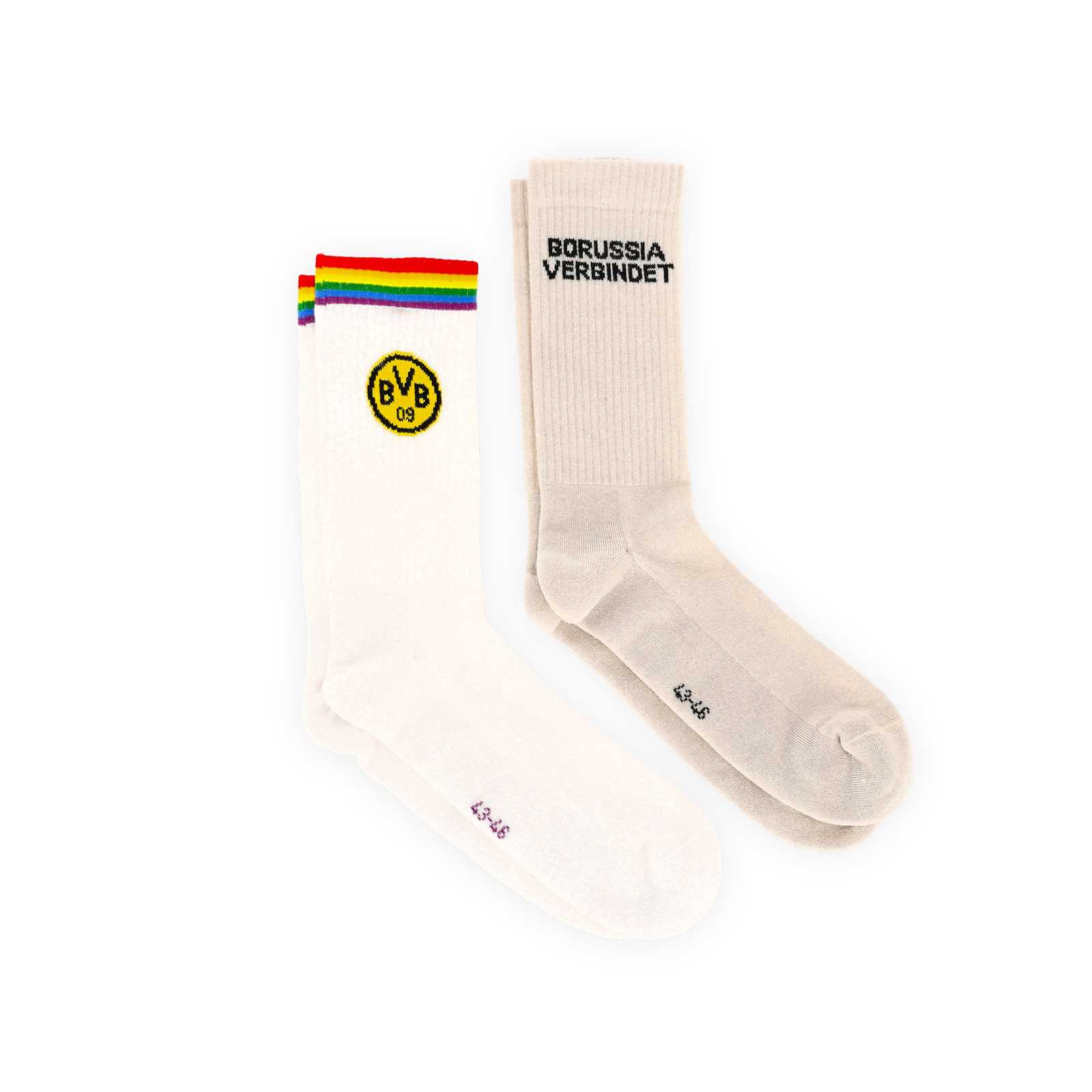 Die weißen BVB-Socken mit Regenbogenstreifen am Bund und BVB-Logo und die beigen Socken mit schwarzem Borussia verbindet Schriftzug